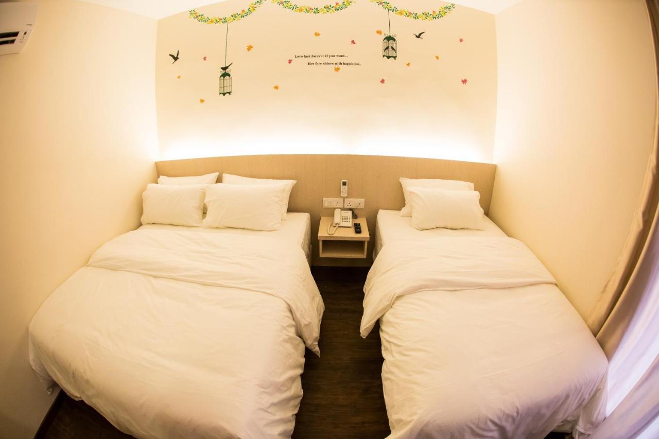 Rs Boutique Hotel Kluang Esterno foto
