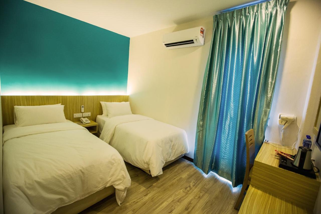 Rs Boutique Hotel Kluang Esterno foto